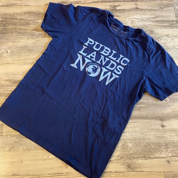 Navy Blue Patagonia Public Lands Now Short Sleeve T-Shirt - Picture 1 of 9